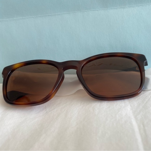 LANVIN tortoise shell sunglasses - Picture 2 of 7